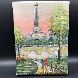 Eiffel Tower Canvas Art.